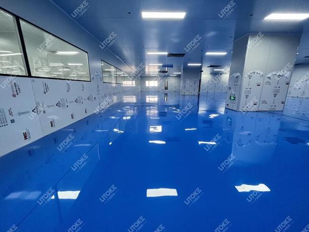 环氧地坪 vs 金刚砂地坪 工厂车间选择哪种更划算？