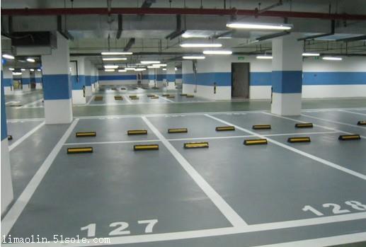重庆地坪漆厂家与工程全指南 停车场环氧地坪施工要点解析